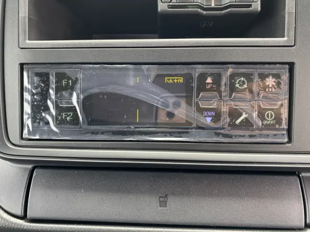 三菱 キャンター 2RG-FBAV0(2WD)の写真18