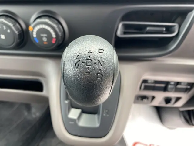 三菱 キャンター 2RG-FBAV0(2WD)の写真20