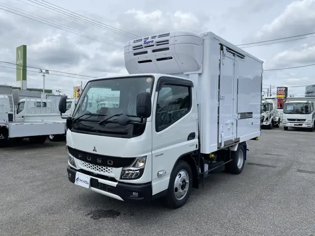 三菱 キャンター 2RG-FBAV0(2WD)の写真1