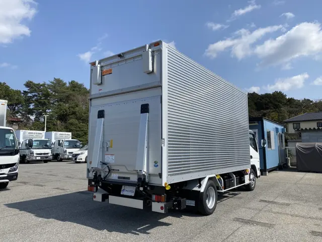 三菱 キャンター 2RG-FEAV0(2WD)の写真7