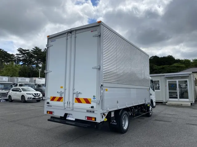 三菱 キャンター 2PG-FEB90(2WD)の写真7