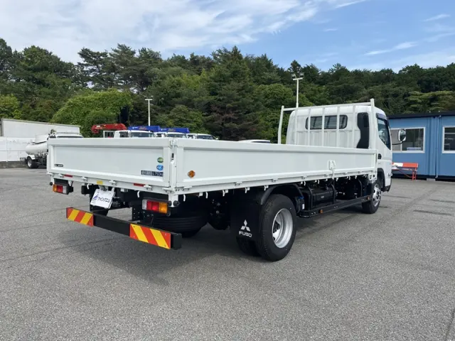 三菱 キャンター 2PG-FEB90(2WD)の写真7