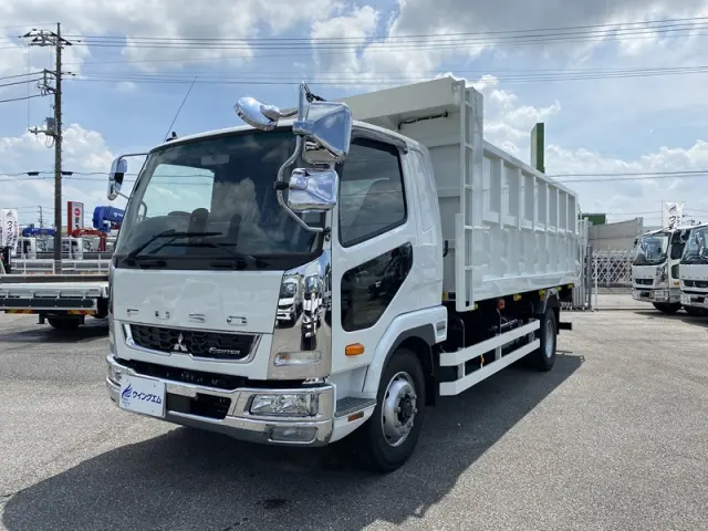 三菱 ファイター 2KG-FK62FZ(2WD)の写真1