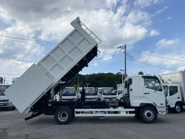 三菱 ファイター 2KG-FK62FZ(2WD)の写真7