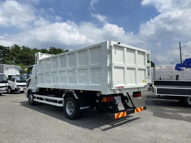 三菱 ファイター 2KG-FK62FZ(2WD)の写真8