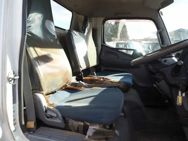 三菱 キャンター SKG-FEB50(2WD)の写真45