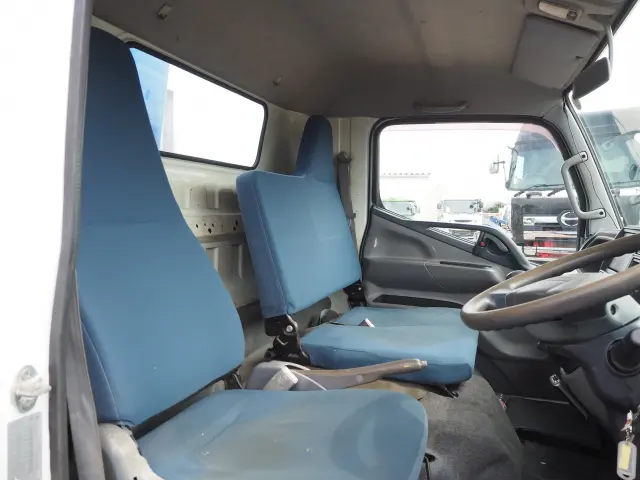 三菱 キャンター SKG-FEB50(2WD)の写真45