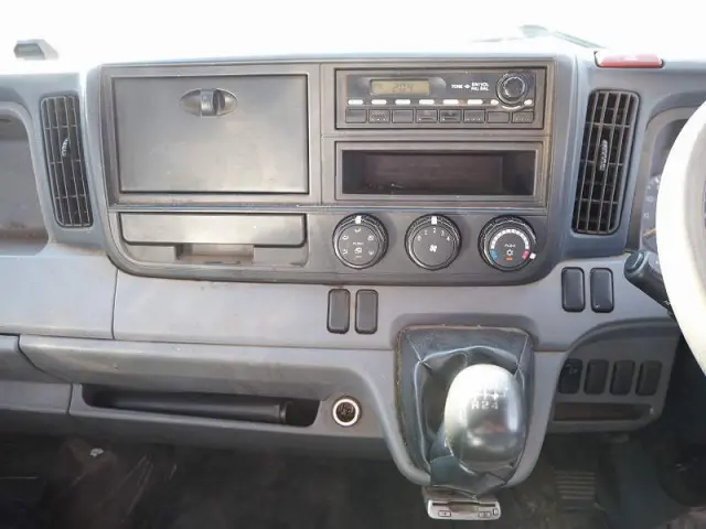 三菱 キャンター SKG-FEB50(2WD)の写真47