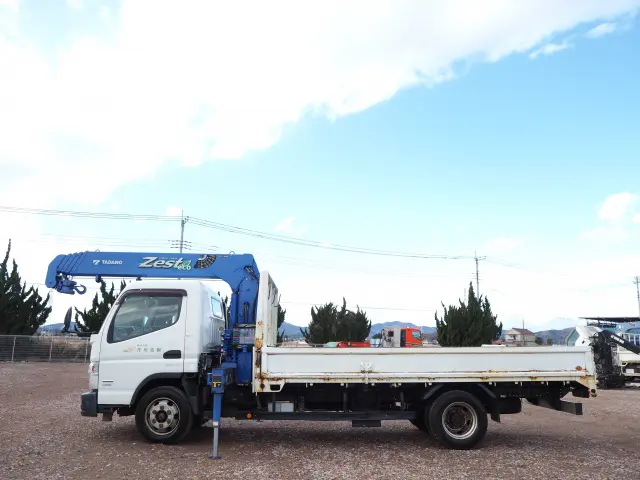 三菱 キャンター TKG-FEB90(2WD)の写真2