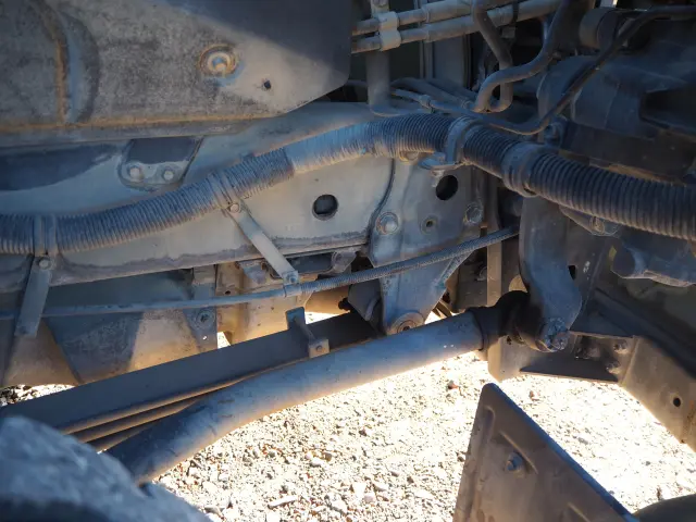 いすゞ ギガ QKG-CXZ77AT(6x4)の写真13