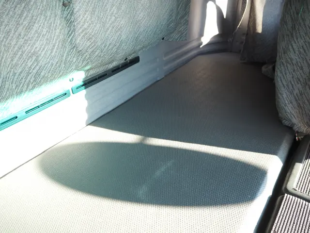 いすゞ ギガ QKG-CXZ77AT(6x4)の写真46