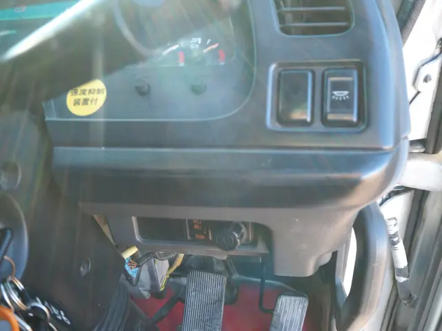 いすゞ ギガ QKG-CXZ77AT(6x4)の写真47