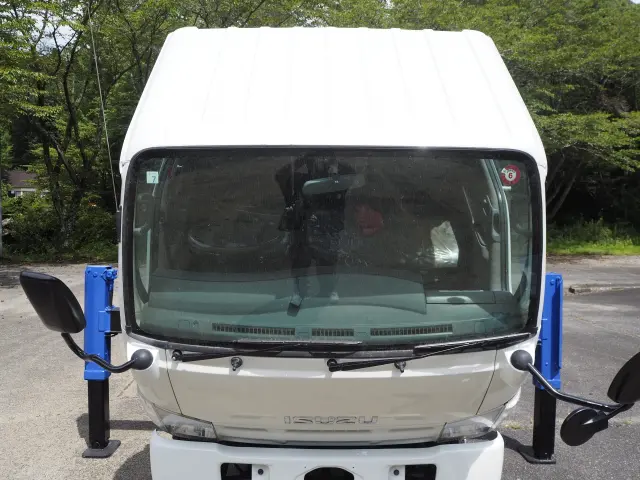 いすゞ エルフ SKG-NKR85YN(2WD)の写真16