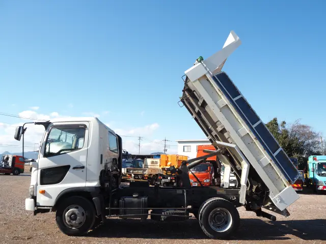 日野 レンジャー 2KG-FC2ABA(2WD)の写真10