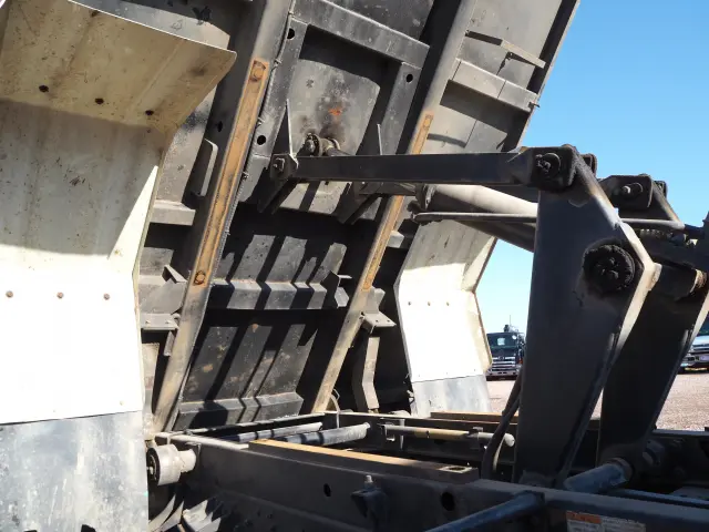 日野 レンジャー 2KG-FC2ABA(2WD)の写真14