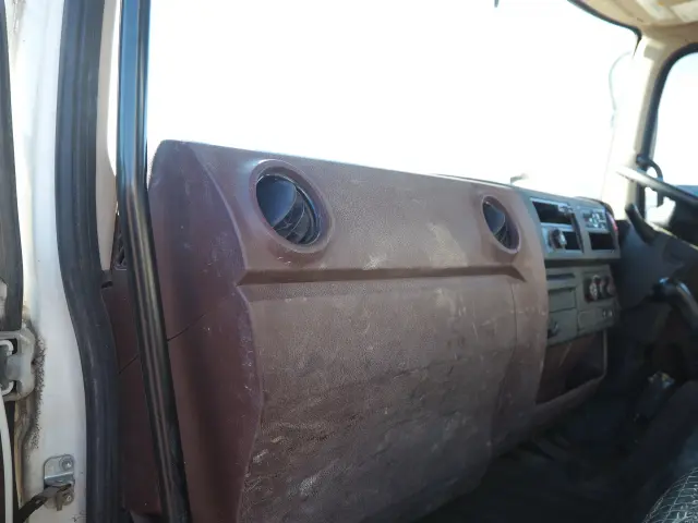 日野 レンジャー 2KG-FC2ABA(2WD)の写真38