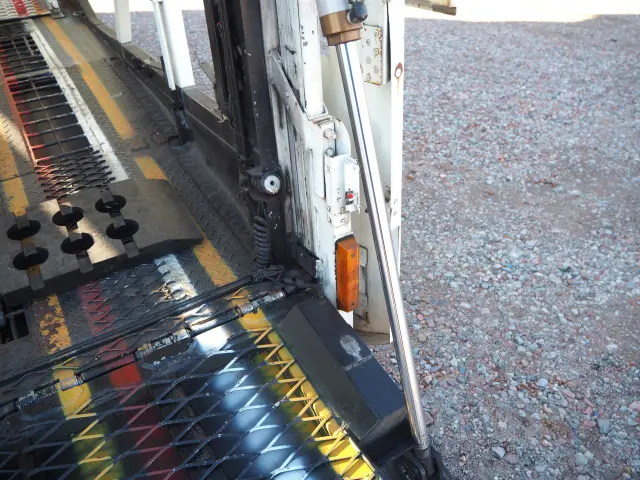 日野 レンジャー PK-FJ7JLFA(2WD)の写真14