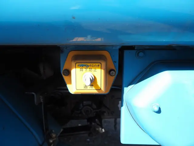 三菱 ファイター TKG-FK71F(2WD)の写真36