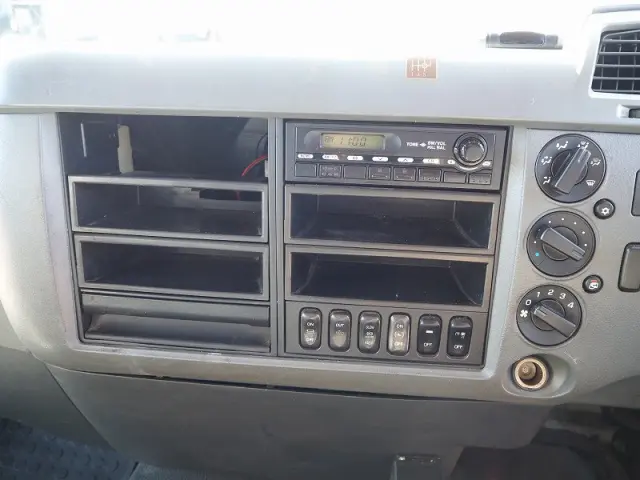 三菱 ファイター TKG-FK71F(2WD)の写真49