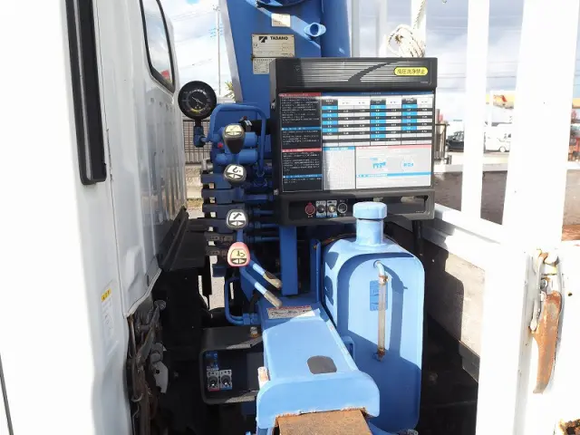 いすゞ エルフ TKG-NMR85AR(2WD)の写真14