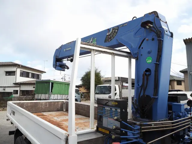 いすゞ エルフ TKG-NMR85AR(2WD)の写真18