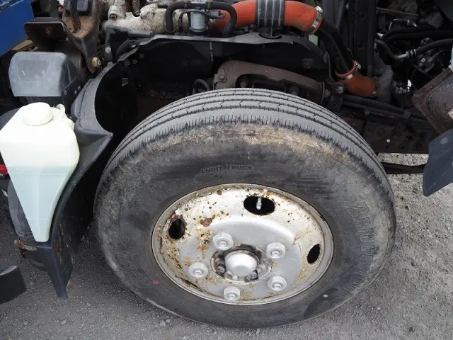 いすゞ エルフ TKG-NMR85AR(2WD)の写真19