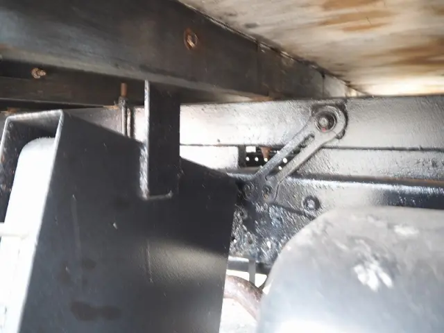 いすゞ エルフ TKG-NMR85AR(2WD)の写真23