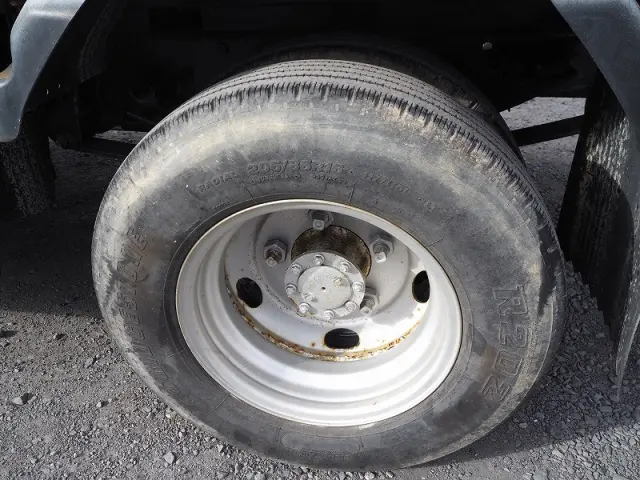 いすゞ エルフ TKG-NMR85AR(2WD)の写真30