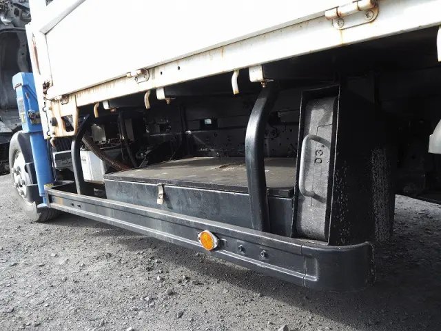 いすゞ エルフ TKG-NMR85AR(2WD)の写真31