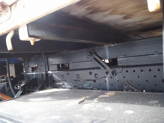 いすゞ エルフ TKG-NMR85AR(2WD)の写真33