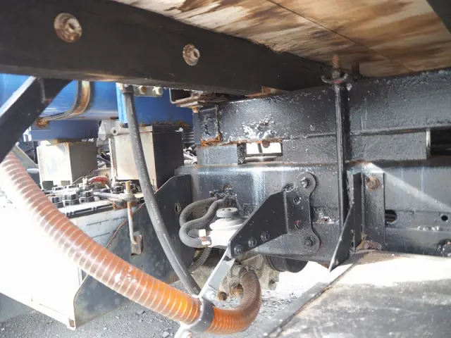 いすゞ エルフ TKG-NMR85AR(2WD)の写真34