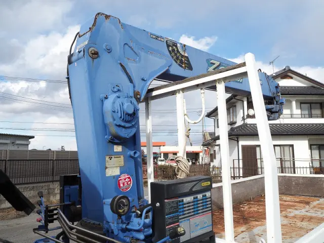 いすゞ エルフ TKG-NMR85AR(2WD)の写真38