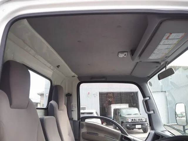 いすゞ エルフ TKG-NMR85AR(2WD)の写真41