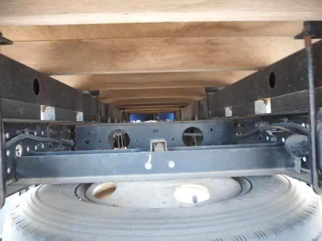 三菱 キャンター SKG-FEA50(2WD)の写真32