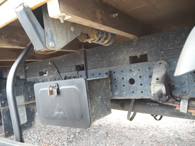 三菱 キャンター SKG-FEA50(2WD)の写真37