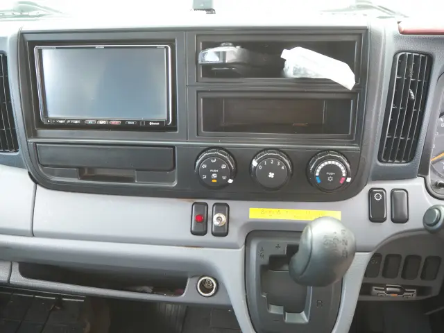 三菱 キャンター SKG-FEA50(2WD)の写真49
