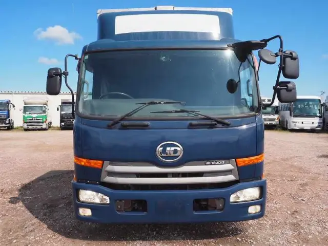 UD コンドル TKG-MK38C(2WD)の写真8