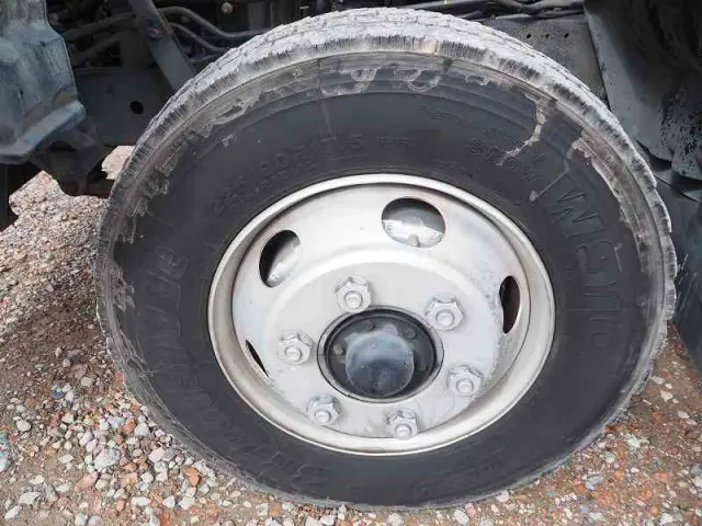 UD コンドル TKG-MK38C(2WD)の写真36