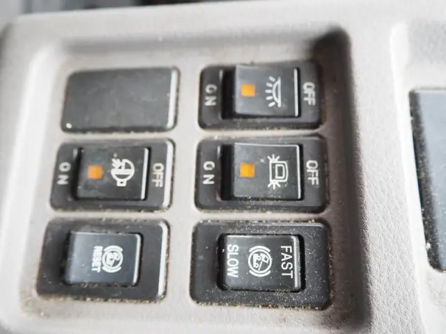 UD コンドル TKG-MK38C(2WD)の写真39
