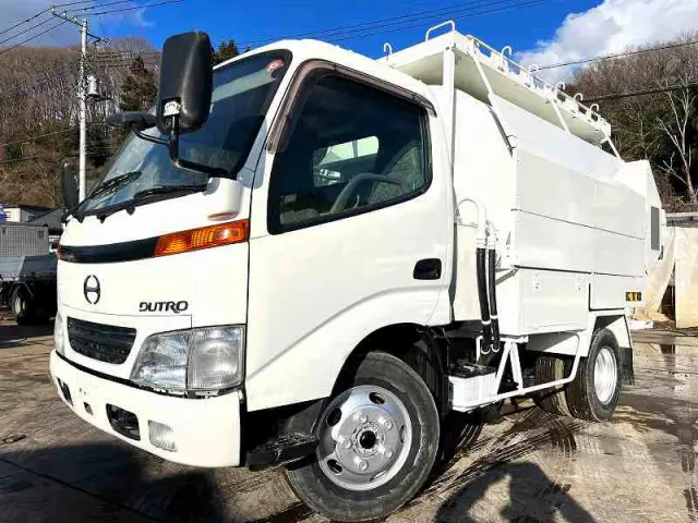 日野 デュトロ KK-XZU302X(2WD)