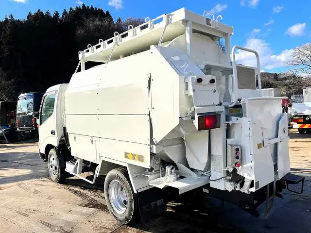 日野 デュトロ KK-XZU302X(2WD)の写真3