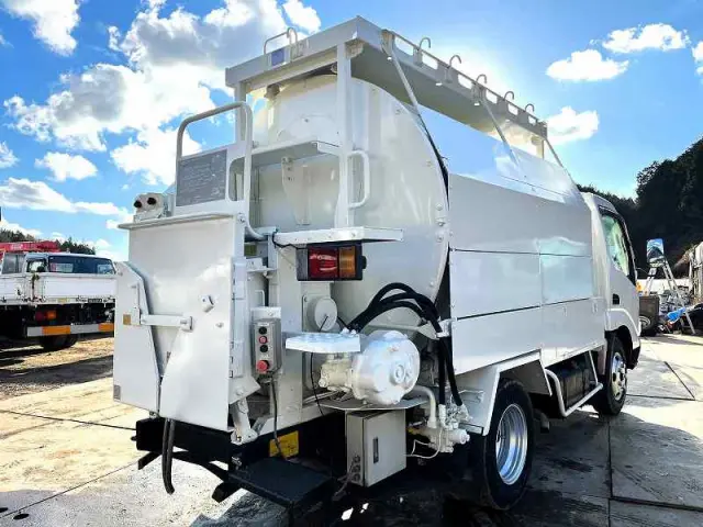 日野 デュトロ KK-XZU302X(2WD)の写真5