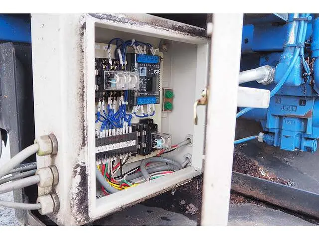 日野 デュトロ KK-XZU302X(2WD)の写真28