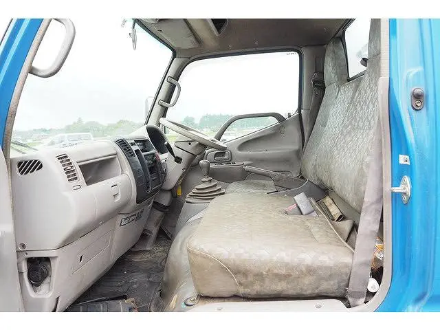 日野 デュトロ KK-XZU302X(2WD)の写真44