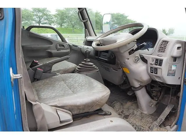 日野 デュトロ KK-XZU302X(2WD)の写真46