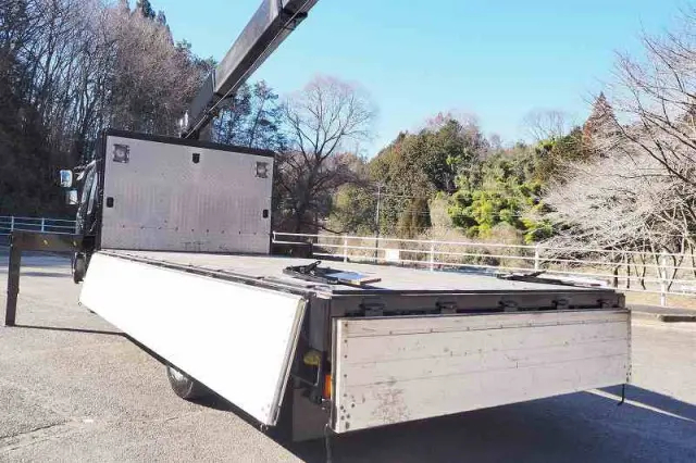 日野 レンジャー KL-FE1JLDA(2WD)の写真17