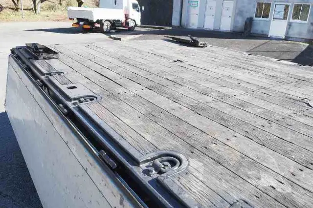 日野 レンジャー KL-FE1JLDA(2WD)の写真20