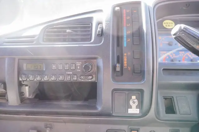 日野 レンジャー KL-FE1JLDA(2WD)の写真44