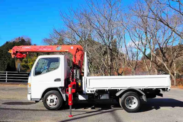 三菱 キャンター KK-FE73EC(2WD)の写真2