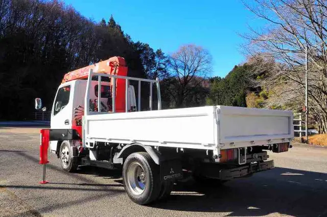 三菱 キャンター KK-FE73EC(2WD)の写真3